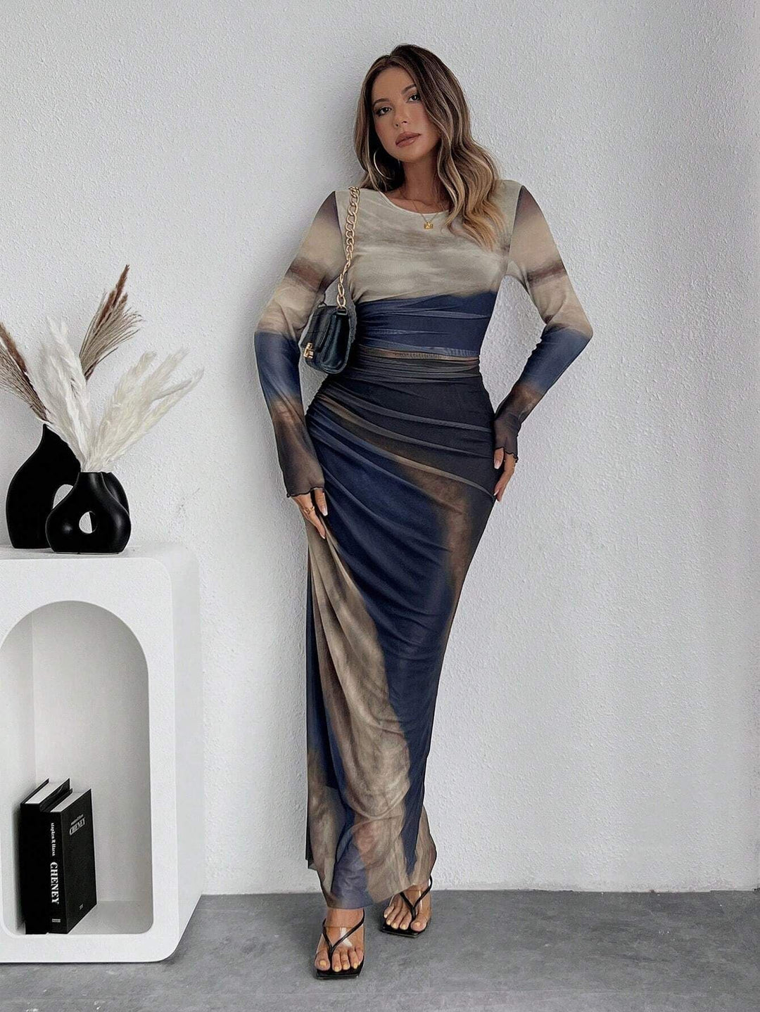 JULIA™ - Comfy Printed Long Sleeve Round Neck Bodycon Maxi Dress