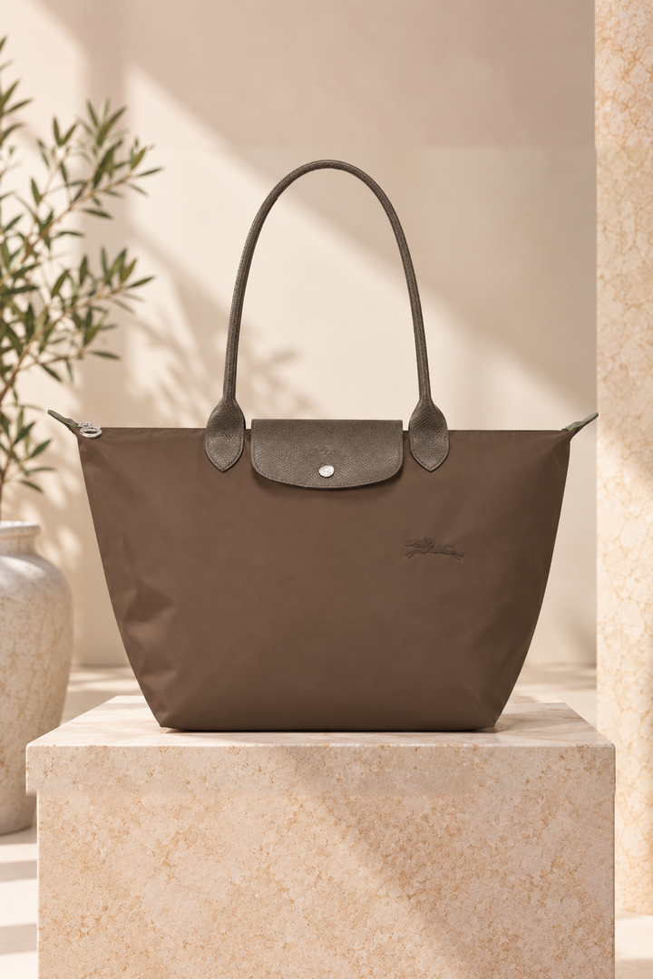 Earth-Inspired Grande Tote